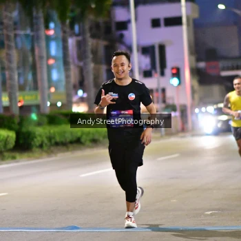 Runner Photo 3604096