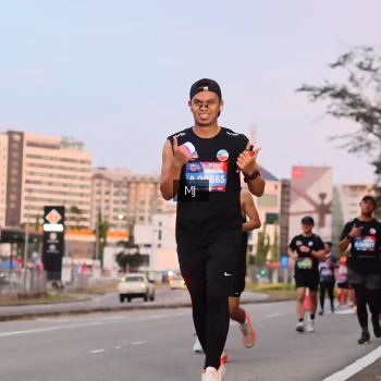 Runner Photo 3604155