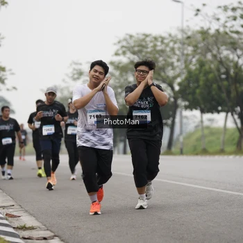 Runner Photo 3604233