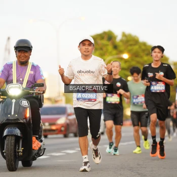 Runner Photo 3604300