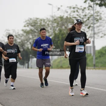 Runner Photo 3604316