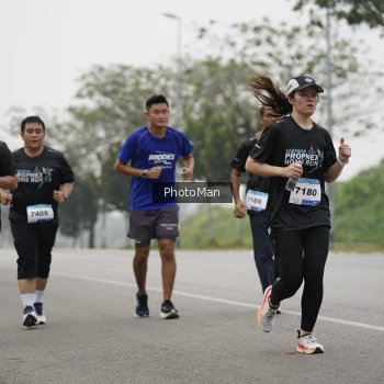 Runner Photo 3604335