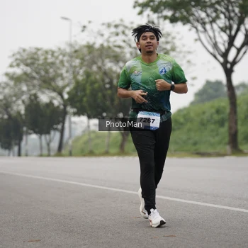 Runner Photo 3604664