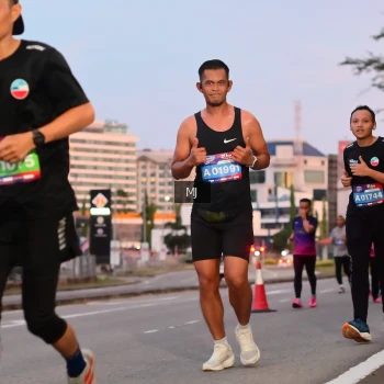 Runner Photo 3604732