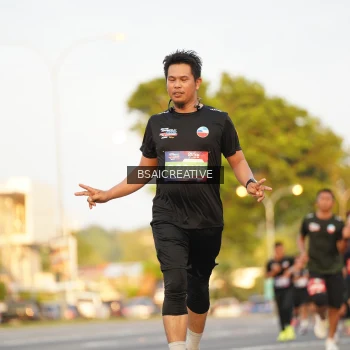Runner Photo 3604736