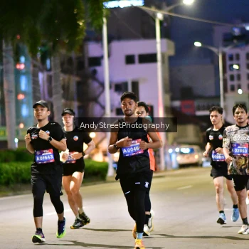 Runner Photo 3604765