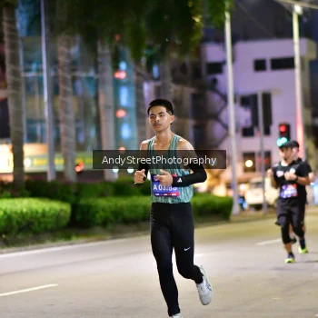 Runner Photo 3604793