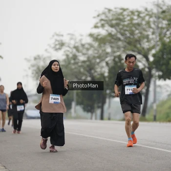 Runner Photo 3604909
