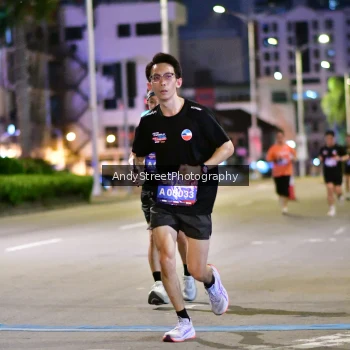Runner Photo 3604999