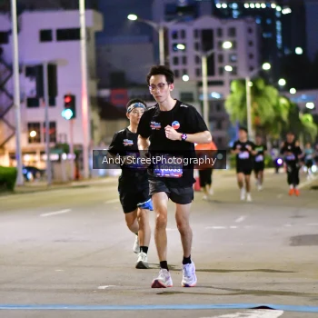 Runner Photo 3605003
