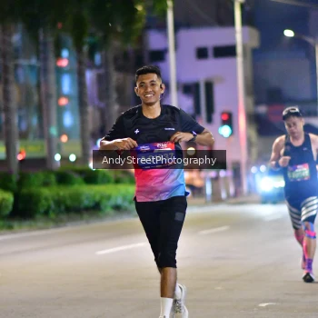 Runner Photo 3605051