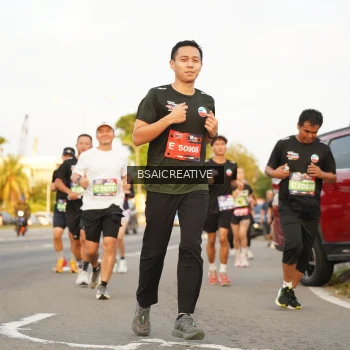 Runner Photo 3605200