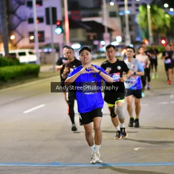 Runner Photo 3605254
