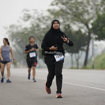 Runner Photo 3605394