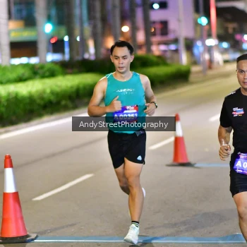 Runner Photo 3605398
