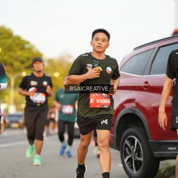 Runner Photo 3605733