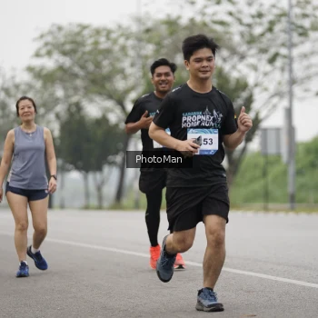 Runner Photo 3605757
