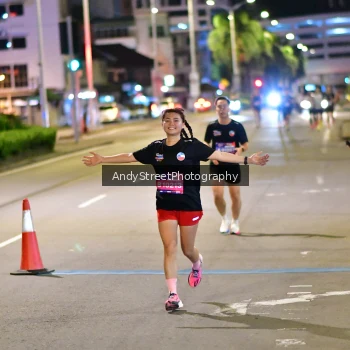 Runner Photo 3606011