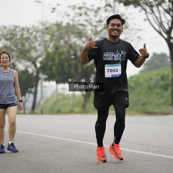 Runner Photo 3606054