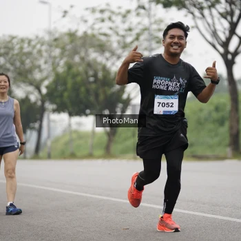 Runner Photo 3606075