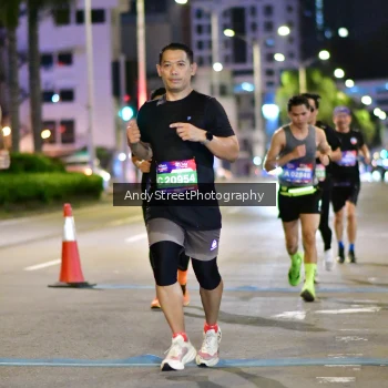 Runner Photo 3606206