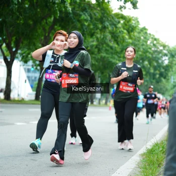 Runner Photo 3606259