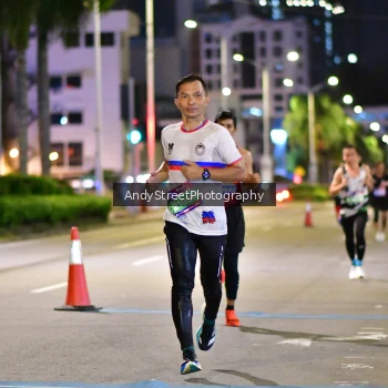 Runner Photo 3606295