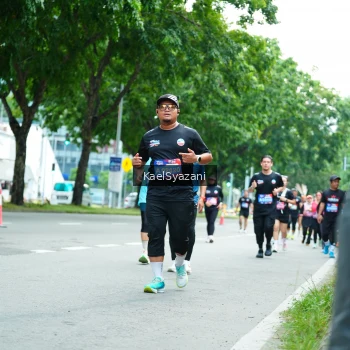 Runner Photo 3606368