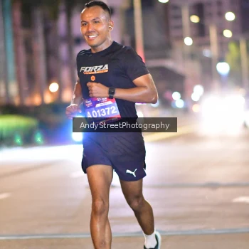 Runner Photo 3606417