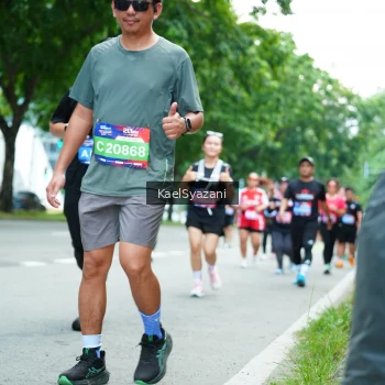 Runner Photo 3606425