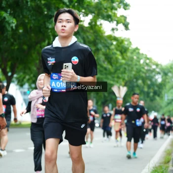 Runner Photo 3606553