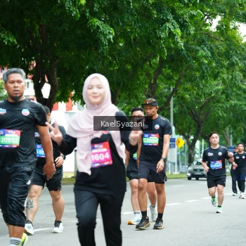 Runner Photo 3606556