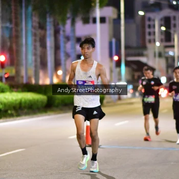 Runner Photo 3606570