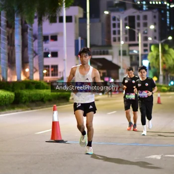 Runner Photo 3606572