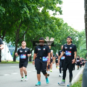 Runner Photo 3606583