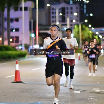 Runner Photo 3606601