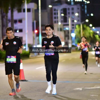 Runner Photo 3606605