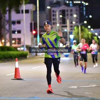 Runner Photo 3606695