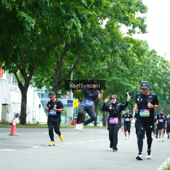 Runner Photo 3607275