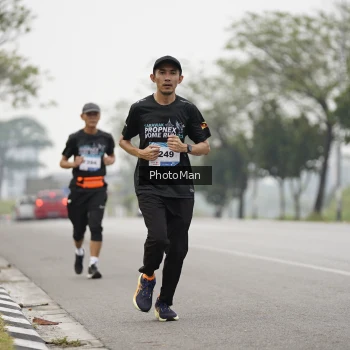 Runner Photo 3607577