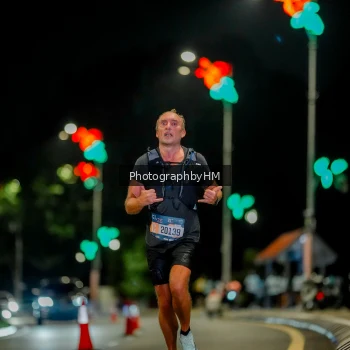 Runner Photo 3607696
