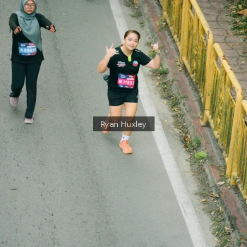 Runner Photo 3608013