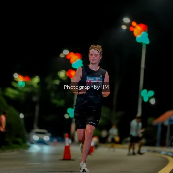 Runner Photo 3608245