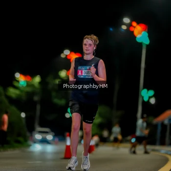 Runner Photo 3608254