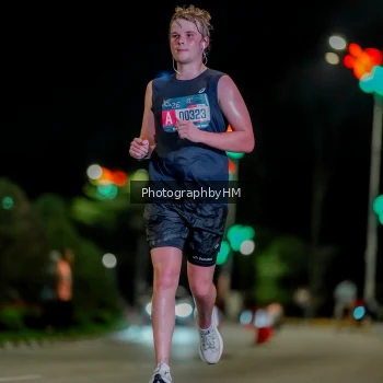 Runner Photo 3608303
