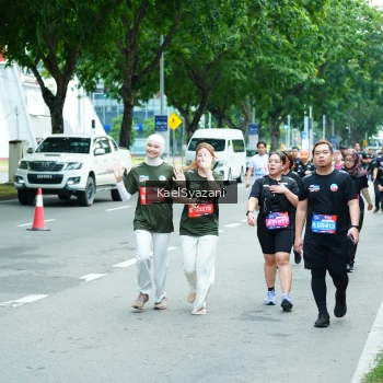 Runner Photo 3608353