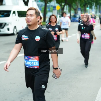 Runner Photo 3608476