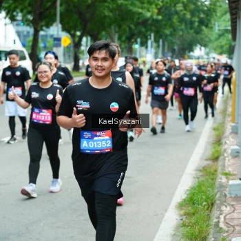 Runner Photo 3608625