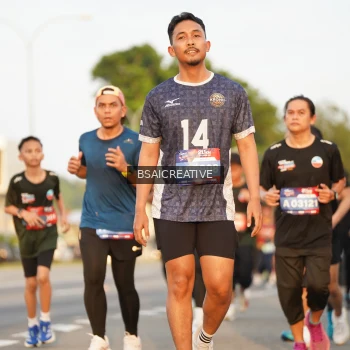 Runner Photo 3608795