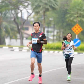 Runner Photo 3608911